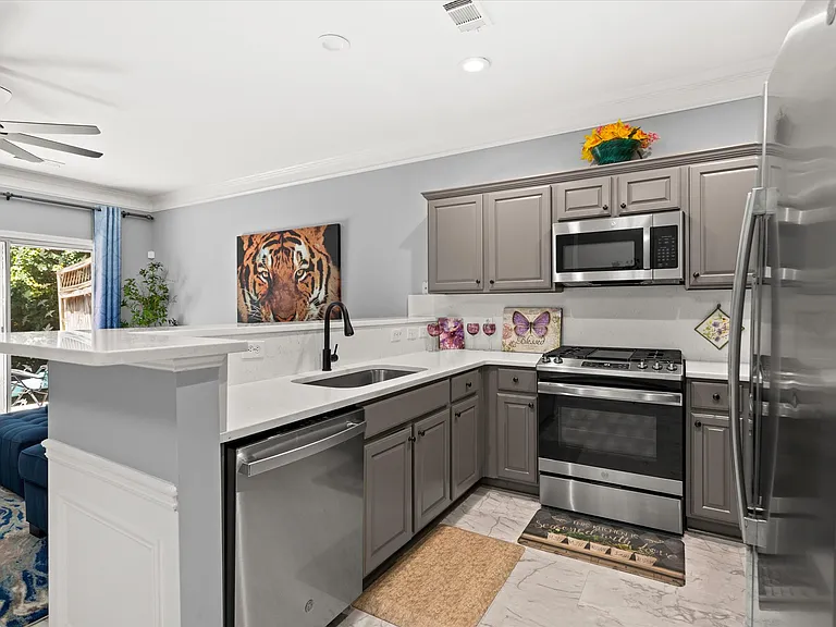 836 Arbor Gate Ln — Photo 4