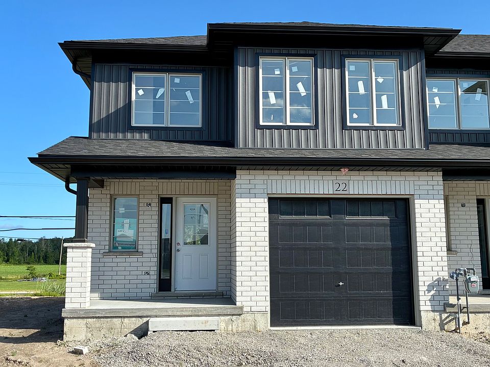 1st image of 169 Queen St W Lot 11