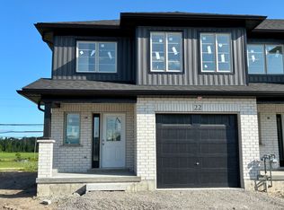 169 Queen St W LOT 11, Springwater, ON L0L1P0