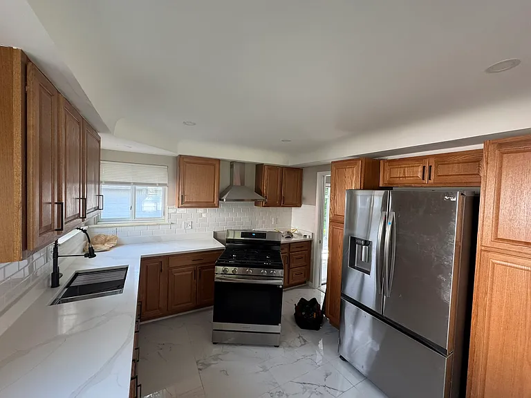 31417 Marquette St — Photo 6