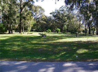 1955 Pine Grove Rd, Mulberry, FL 33860