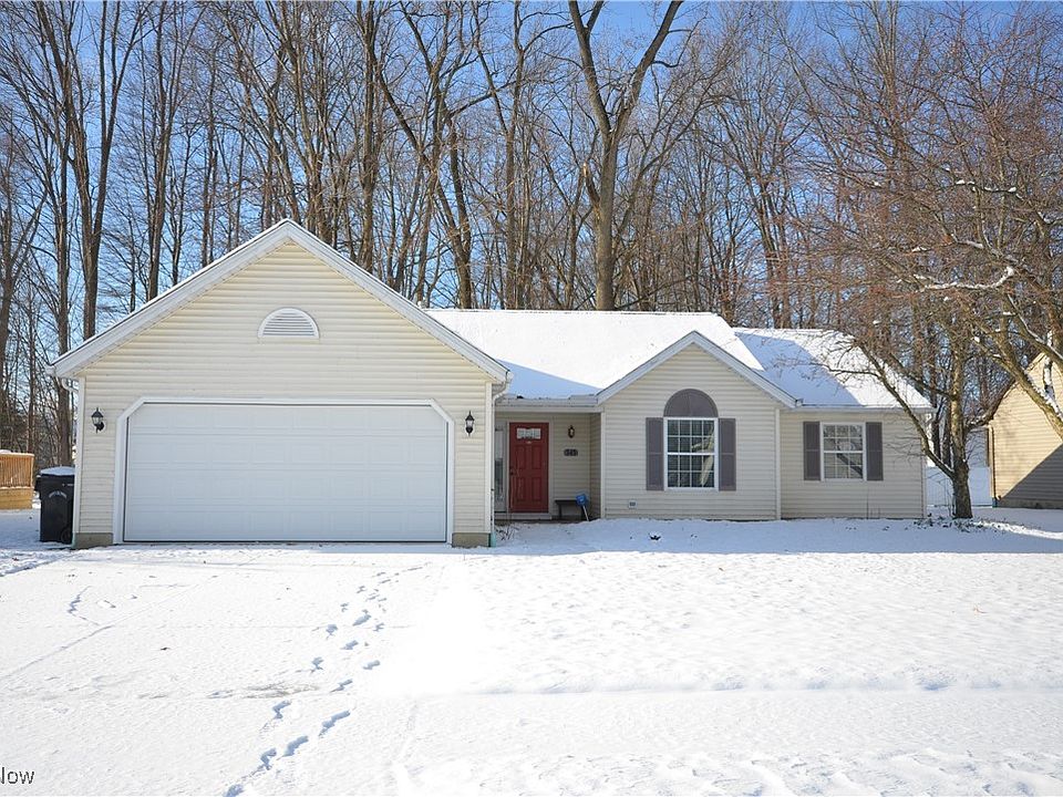 1st image of 345 Oakdale Cir