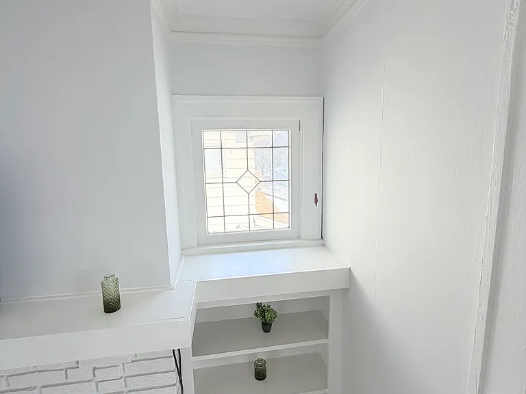 15711 Grovewood Ave #2 — Photo 10