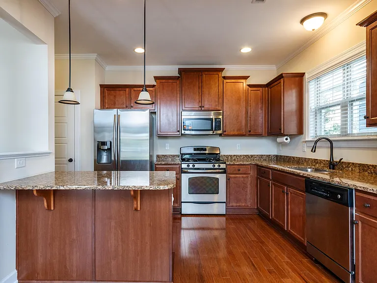 205 Roundhouse Ln — Photo 10