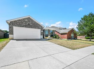 10813 Irish Glen Trl, Haslet, TX 76052