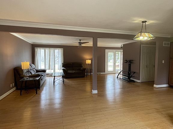 5th image of 1484 Luanna Dr