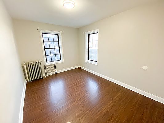 5th image of 2800 Bronx Park E #P54