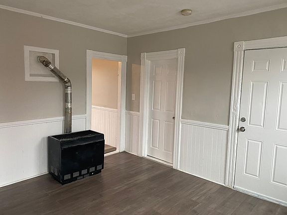 3rd image of 269 Cedar St Unit 3