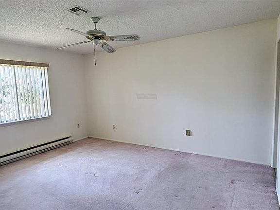 5th image of 510 Hazen Dr #A