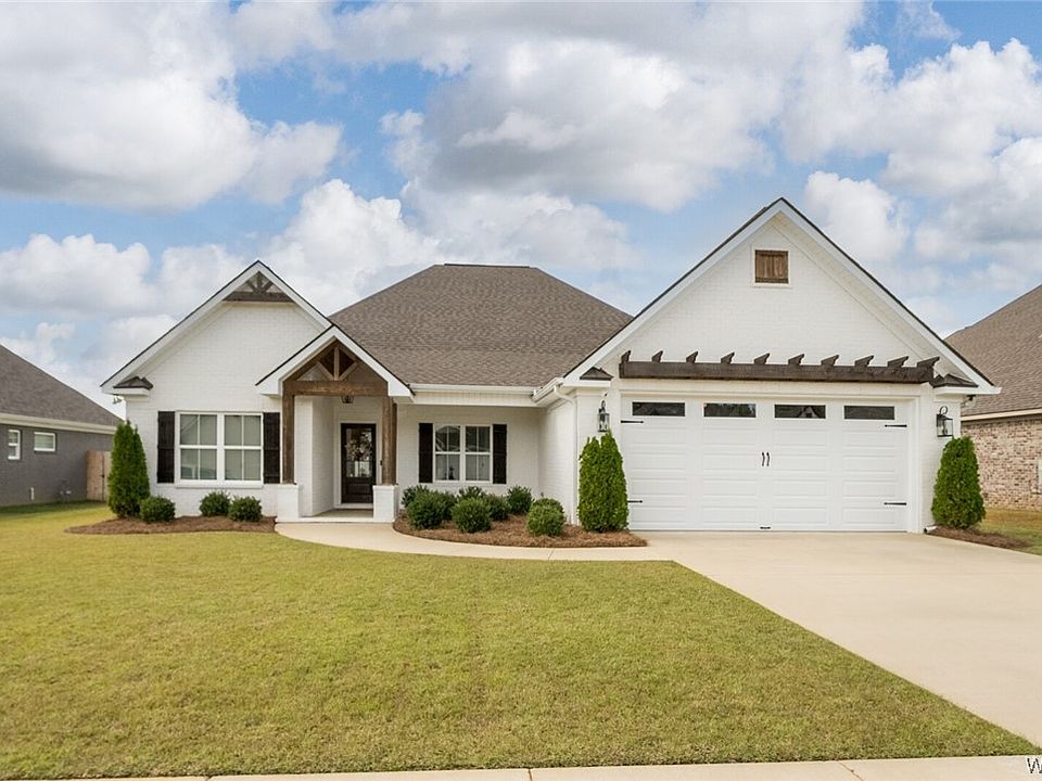 1st image of 13896 Hemlock Dr