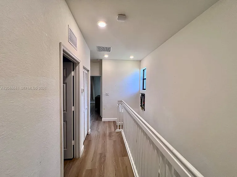 10939 W 32nd Ln — Photo 8