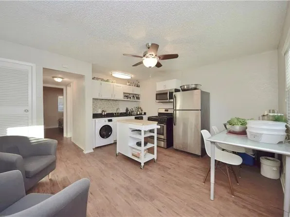 2401 Manor Rd APT 132A, Austin, TX 78722