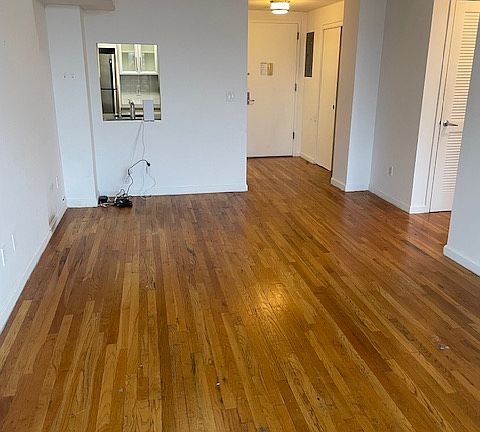 3rd image of 3210 Riverdale Ave #10B