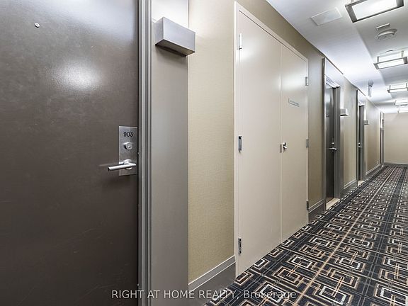 4th image of 17 Zorra St #903