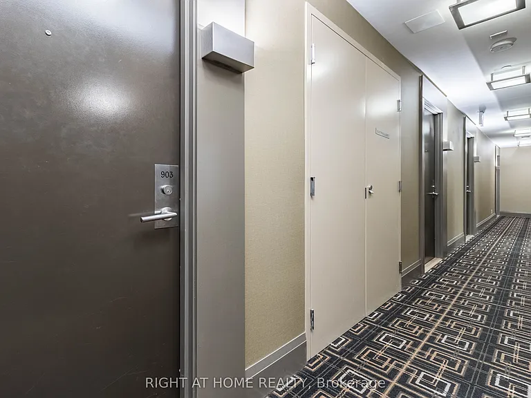 17 Zorra St #903 — Photo 4