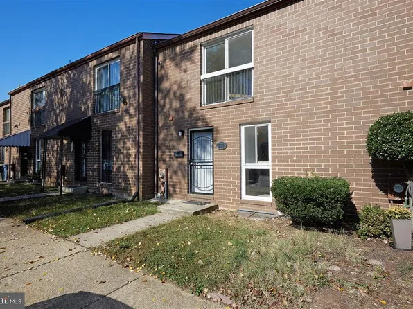 830 Wheeler Hill Dr SE, Washington, DC 20032