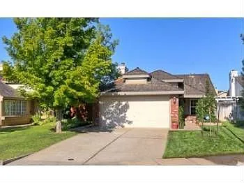 8233 Cashel Way photo 1