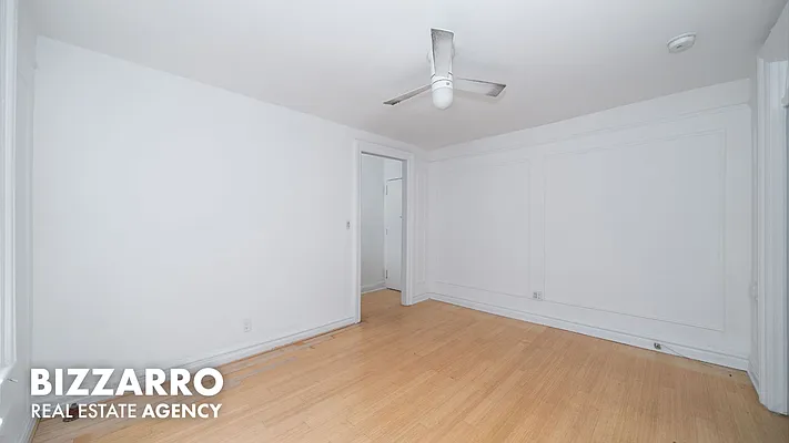 Bedroom, photo 6