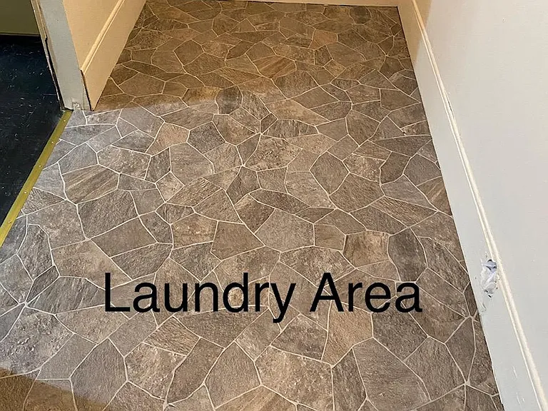 2913 Walnut Ave — Photo 2