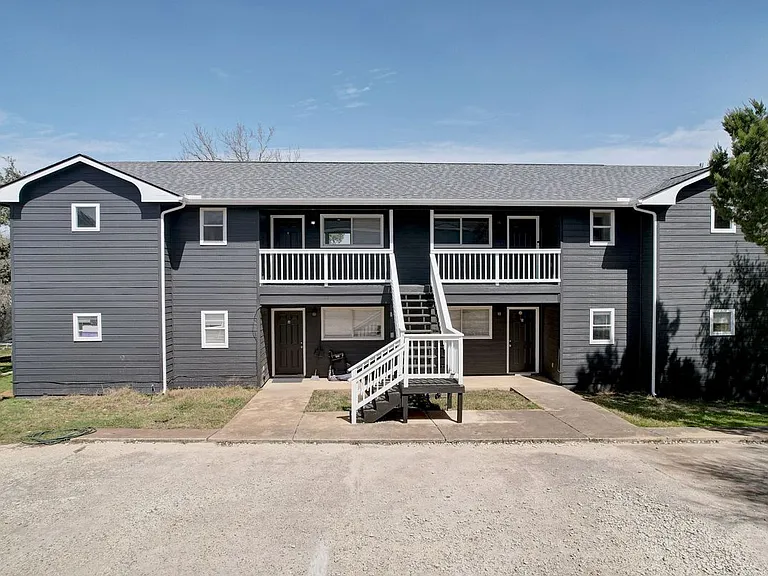 450 Shady Bluff Dr #3 — Photo 15