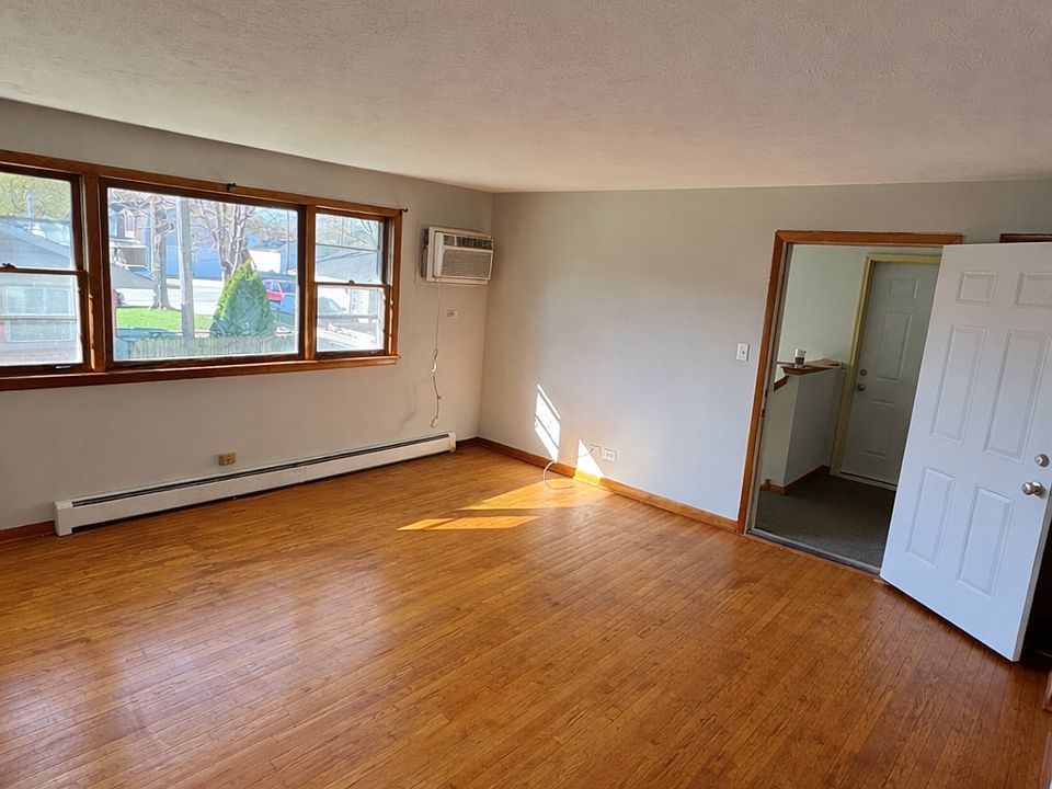 1st image of 546 S Water St #2E