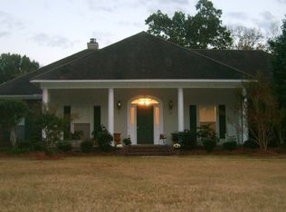 105 Falcon Ridge Dr, Raymond, MS 39154