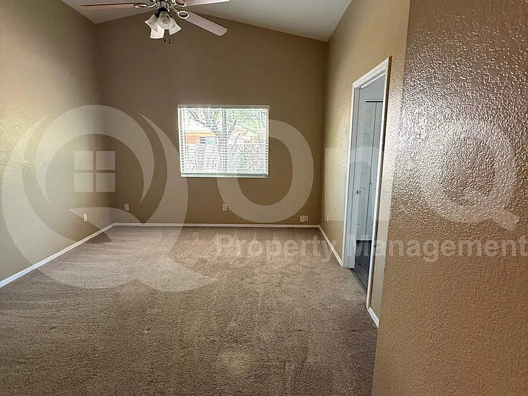 3343 S Sun Splash Dr — Photo 1