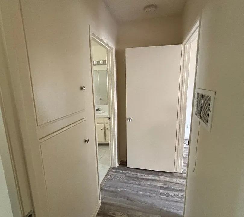 Glencrest Apartments
