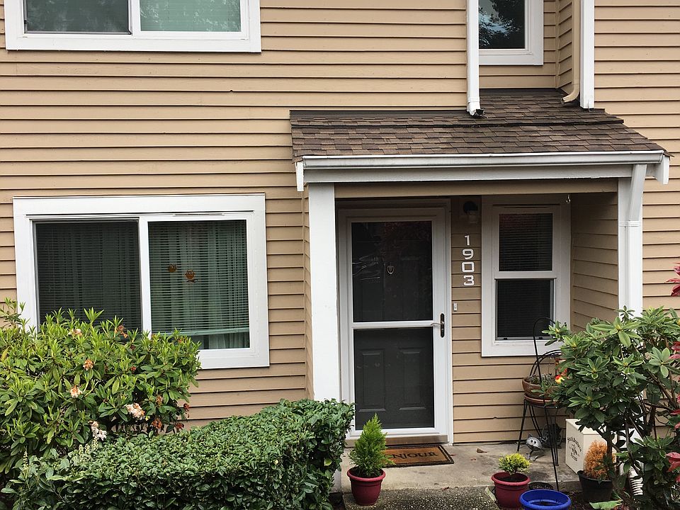 1st image of 23717 12th Pl S APT 1903