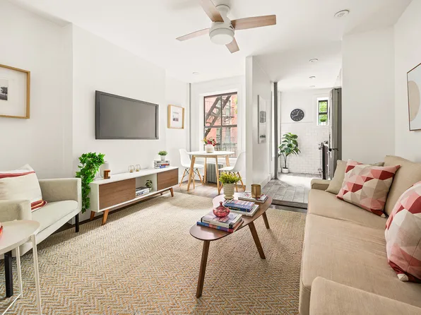 443 Hicks Street image 1 of 11