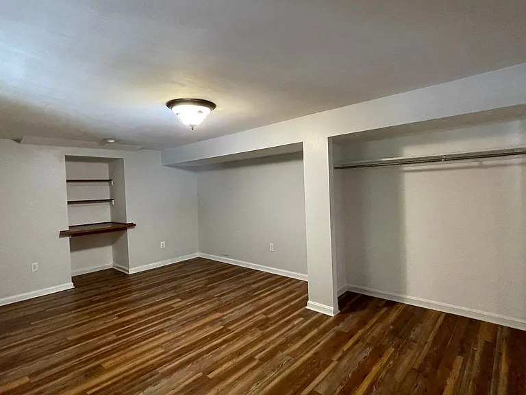 31 Ballantrae Ct — Photo 26