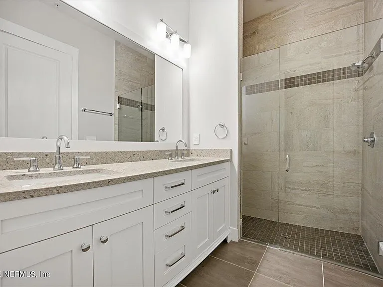 2310 Beach Blvd — Photo 14