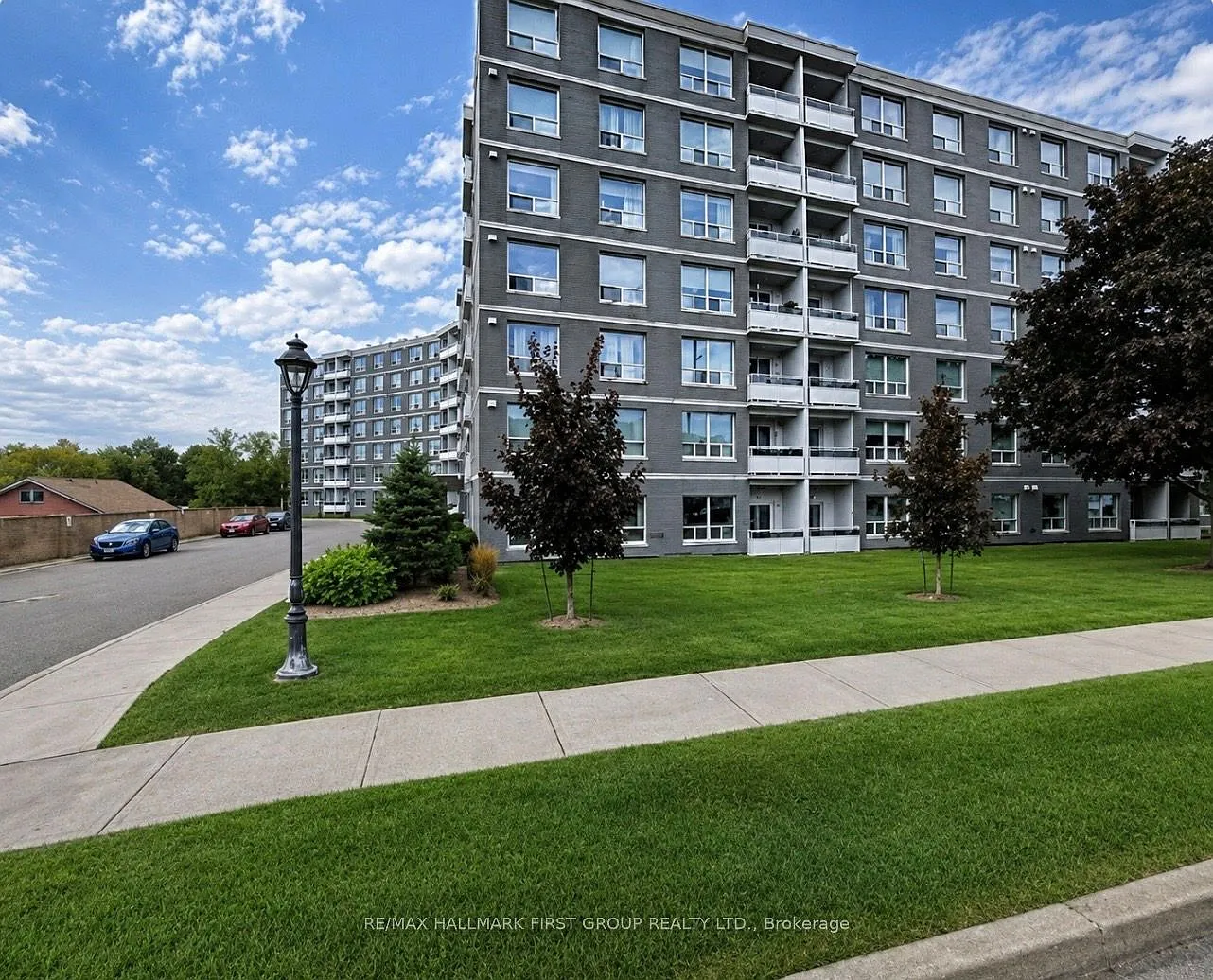 2 bed, $2,000 — Photo 2