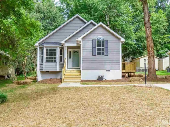 318 Wilson St, Graham, NC 27253