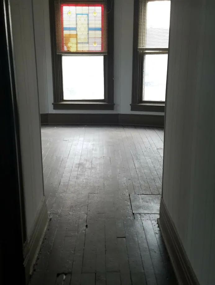 878 Prospect Ave — Photo 2