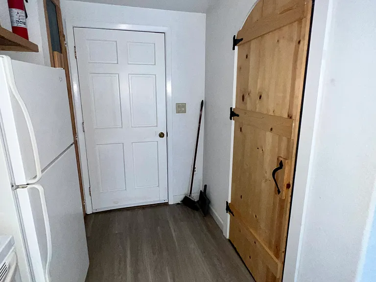 100 Quartz St — Photo 6