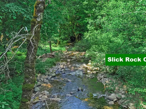 35 N New Bridge Ct, Otis, OR 97368