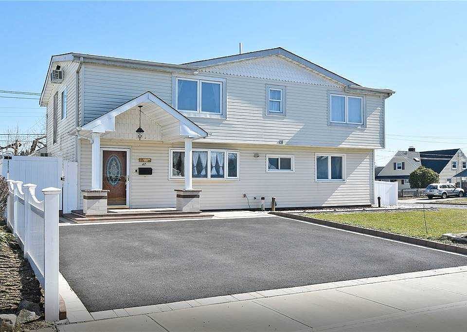 1st image of 47 Falcon Ln