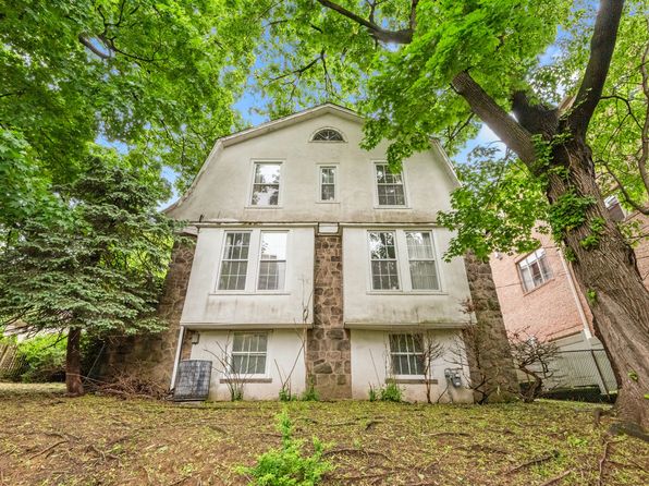 1208 River Rd