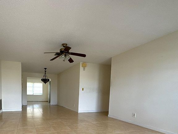 3rd image of 3295 Eiffel Drive
