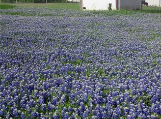 811 Primrose Dr, Midlothian, TX 76065