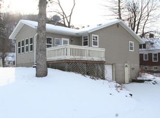 572 E 7th St, Red Wing, MN 55066