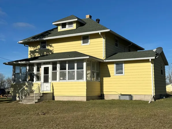 15456 180th St NE, Thief River Falls, MN 56701