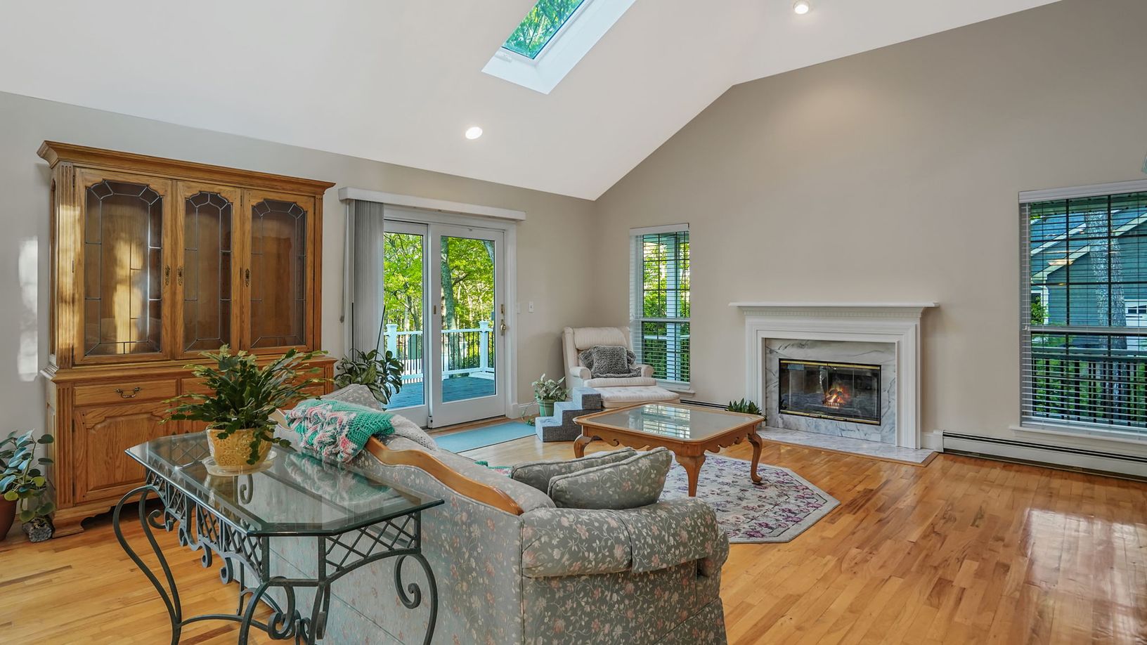 40 Drew Dr, Eastport, NY 11941 Out East