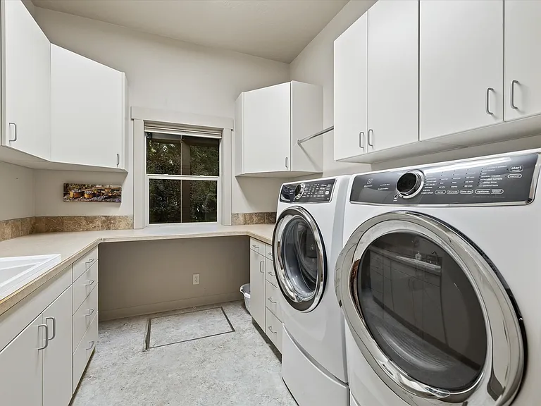 9261 W Bay Stream Ct — Photo 39