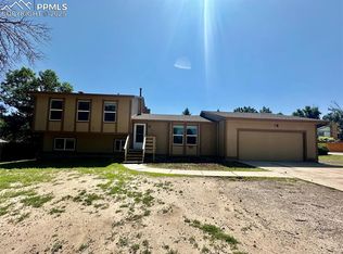 6305 Lange Dr, Colorado Springs, CO 80918