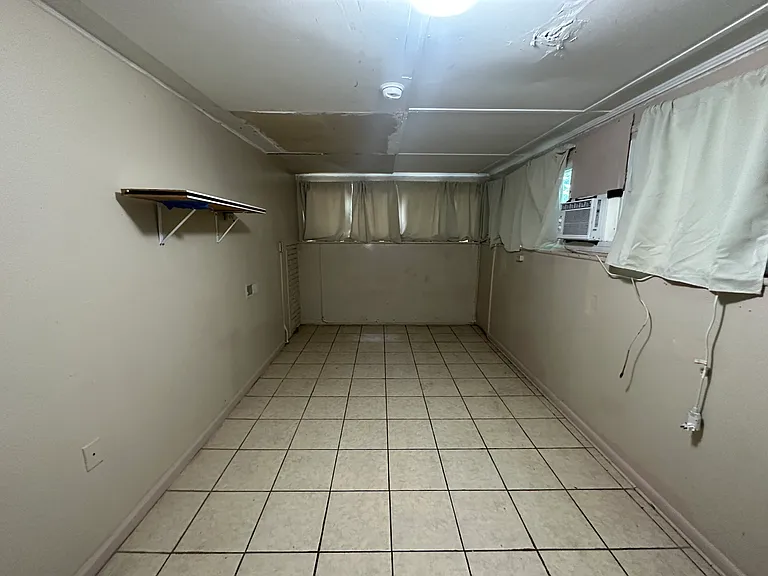 414 Kentucky Ct — Photo 7