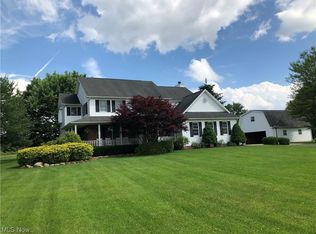 11225 Fox Run Ln, Canfield, OH 44406