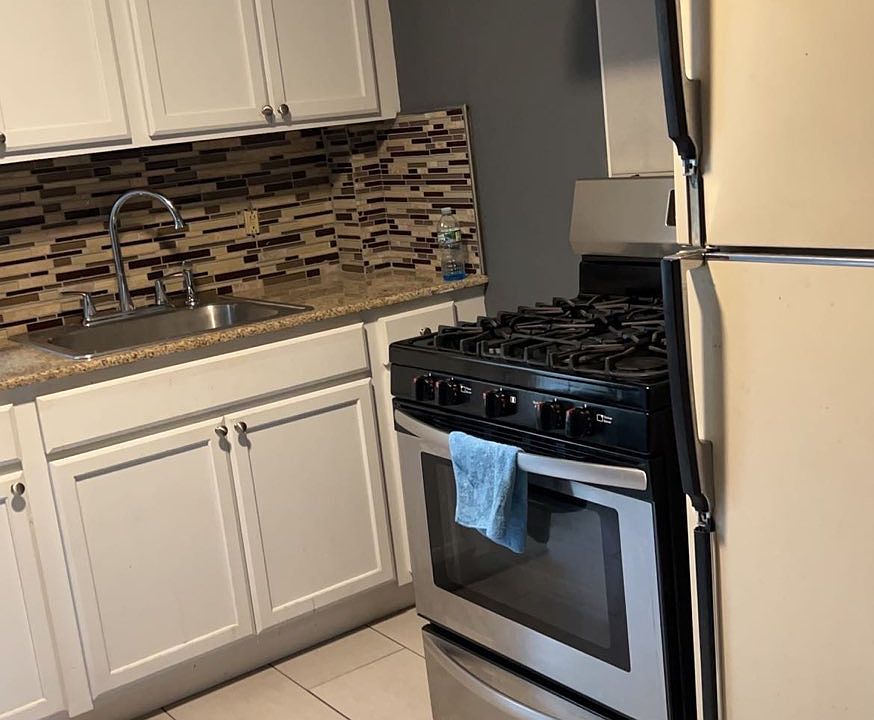 2nd image of 609 King Philip St APT 2