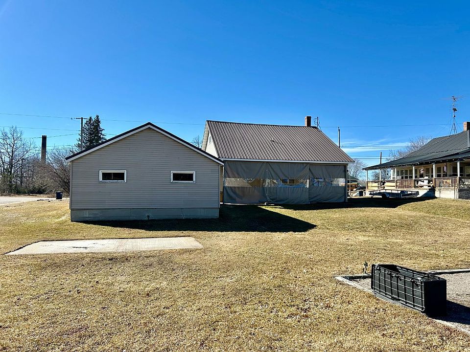 5332 Linden St, Laona, WI 54541 Zillow